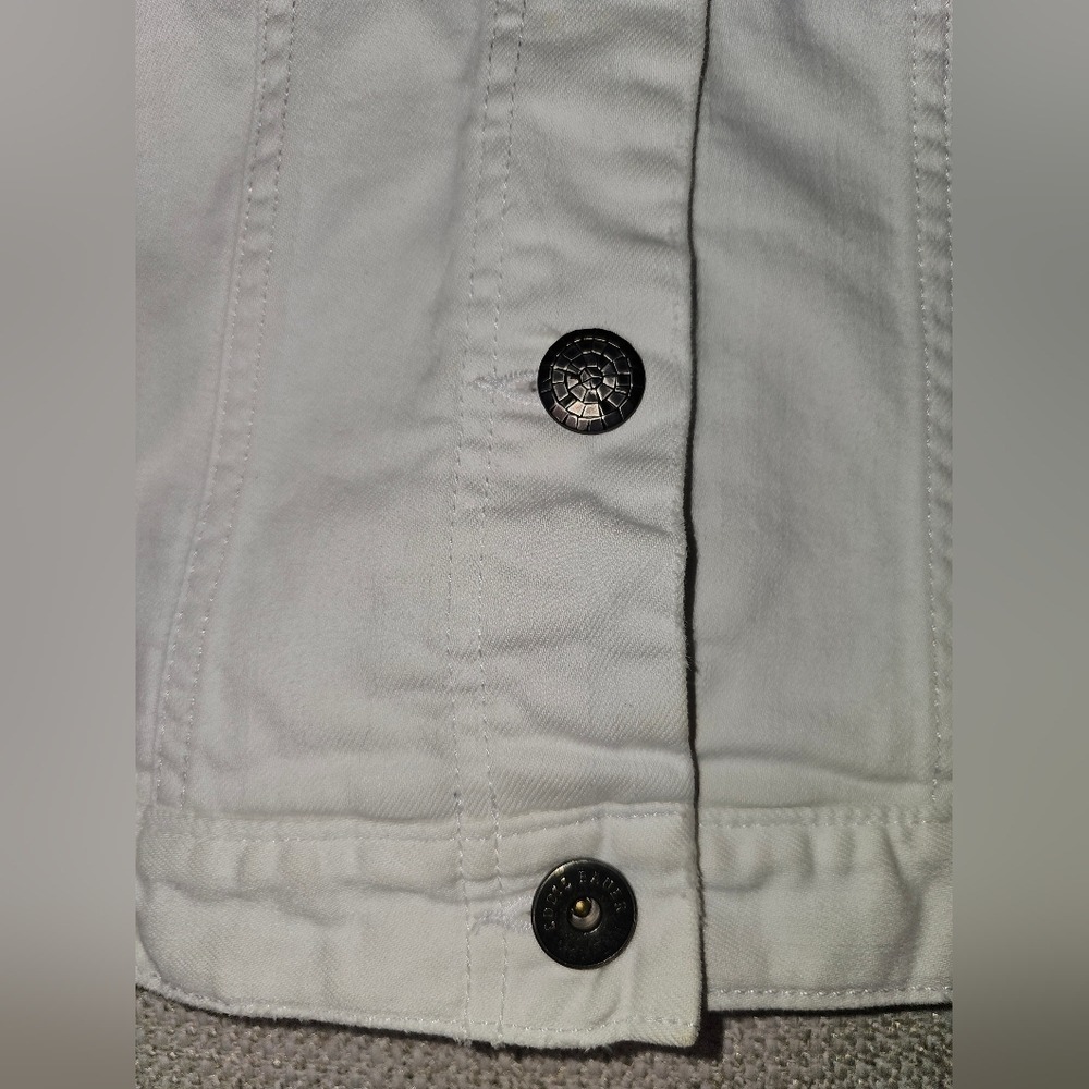 White Eddie Bauer White Jean Jacket with Bronze Buttons Stretchy  XL - Picture 15 of 15